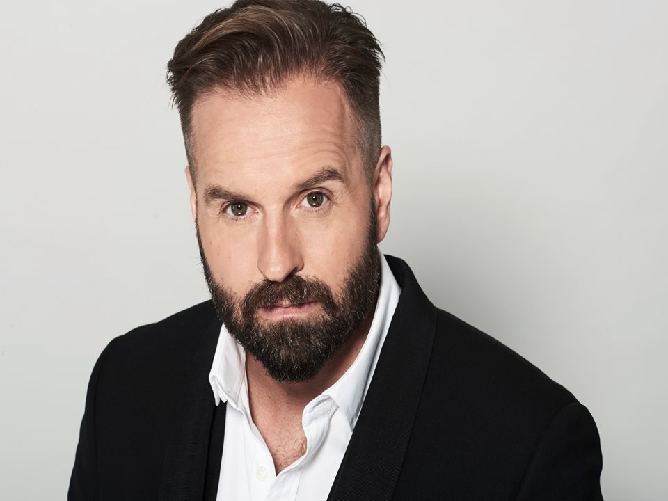 Main image for Alfie Boe to Switch-On Blackpool Illuminations 2018! article