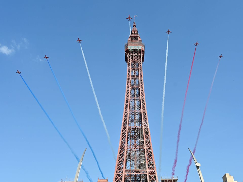 Main image for A Record-Breaking Air Show Weekend article