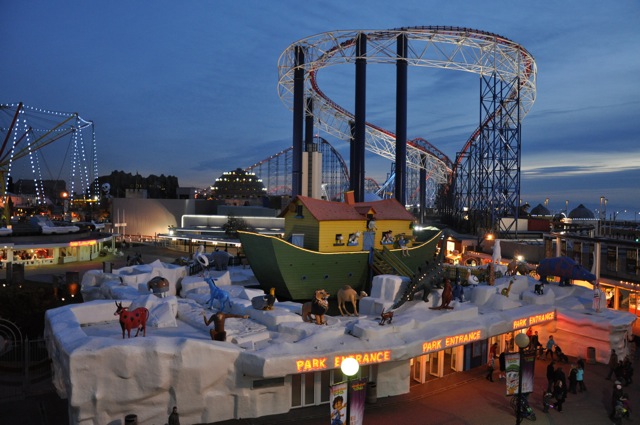 Main image for Twilight Thrills at Pleasure Beach article