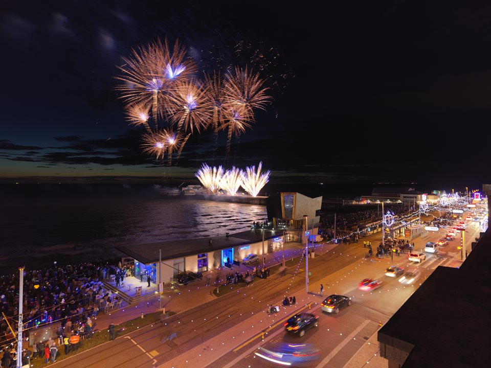 Main image for Extra Night Announced for Blackpool Fireworks Season! article