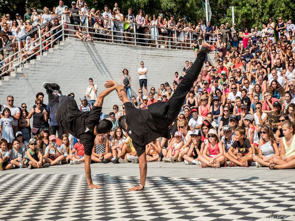 Main image for Internationally Acclaimed Street Dance Crew Hope To Inspire Others To Have “No Limits” On Visit To Fylde Coast article