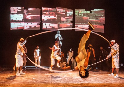 Main image for CIRCOLOMBIA BRINGS SOUTH AMERICAN CIRCUS TO THE TOWER FOR SHOWZAM! 2015 article