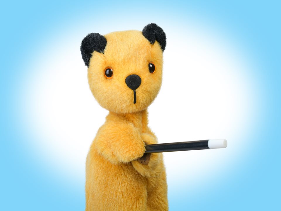 Main image for Izzy Wizzy, it's a Sooty Celebration! article