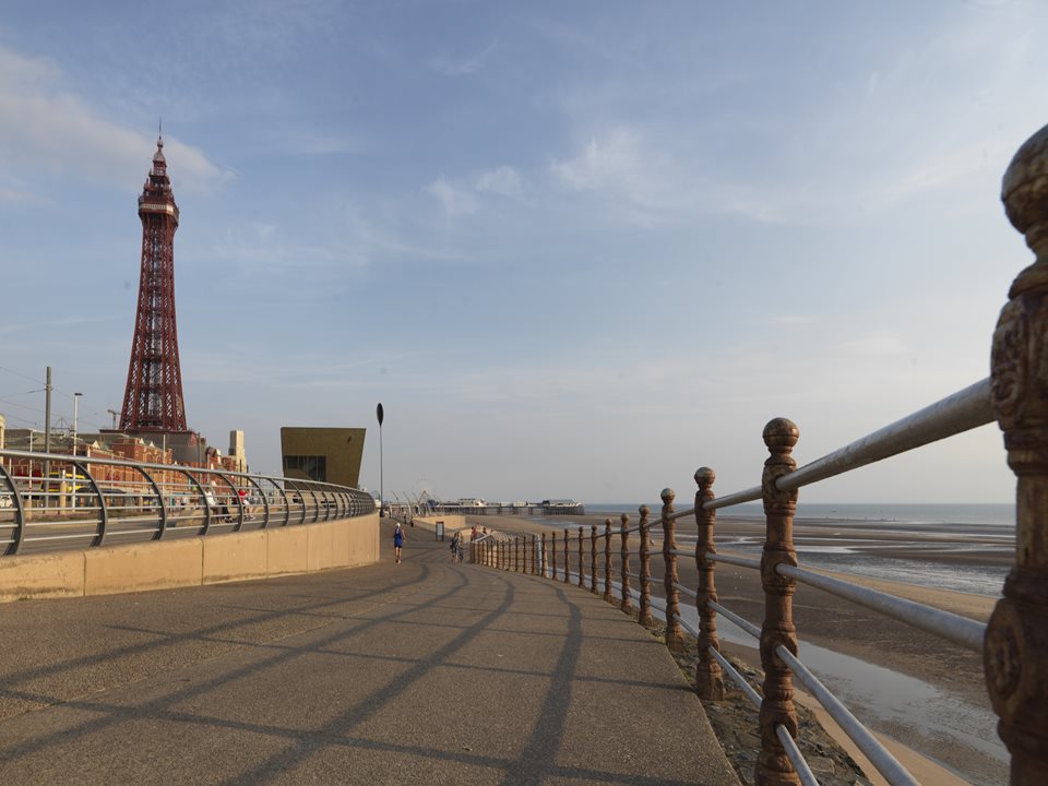 Main image for Pensioner Power Heads to Blackpool article